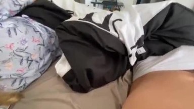 Ibu tiri seksi disetubuhi dua kali oleh anak tirinya | pornstar