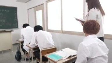 Sepulang sekolah, ia wanita mesum yang gemar berselingkuh dengan murid-muridnya | japan