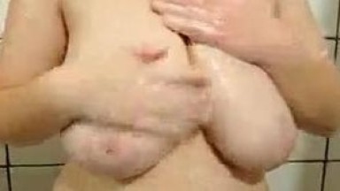 Aku seksi dengan payudaraku untuk membuatmu cun | bokepindo