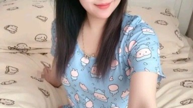 Lagi tidur malah diajak ngewe