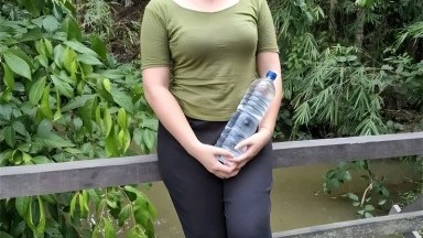 di tubahi minuman nya dengan minuman keras
