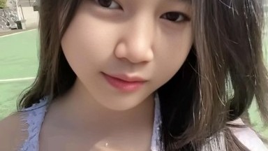 enak banget ngewe sambil pegang nenen