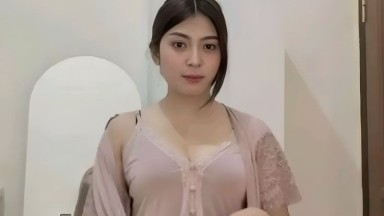 tante lagi birahi sama suami nya sambil live