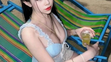gadis canrik dari vietnam ini ngajak aku aduh