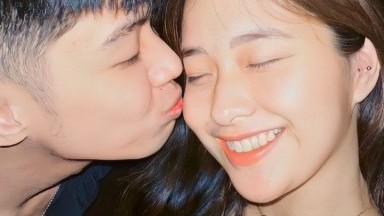 pasangan kekasih ini sedang gabut dan mengalihkan pembicaraan