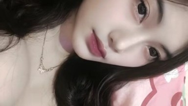 main sama temen kosan cewek