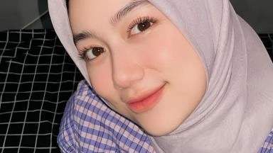 janda hijab di kentot langsung merah pepek nya