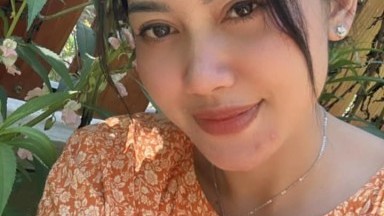 Dana Vespoli Ibu tiri yg galak