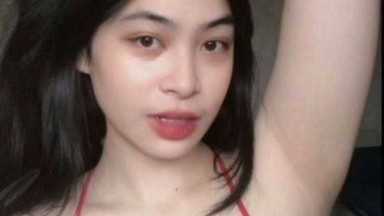 meraba meraba langsung di ajak in ke kamar nya untuk enak enak