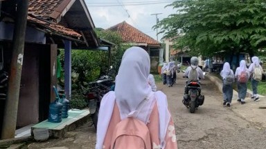 anak sma di perkosa di rumah pacar nya
