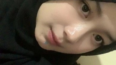 aku gabisa melupakan wanita ini dia terlalu cantik