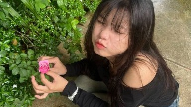 Enaknya punya cewe penurut