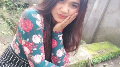 cewek di kentot di gudang yang sempit banget