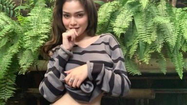 kenak yang kontol besar langsung keenak an