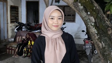 ustadzah lagi pemanasan di kamar dan langsung di entop