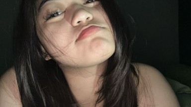 enak kali pepek nya di pakek kasar