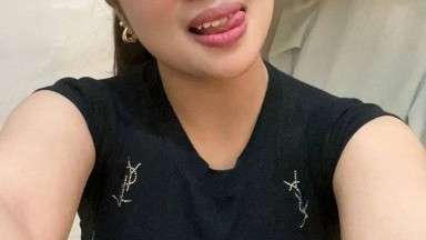 jarang jarang ada wanita mau di masukan pantat nya