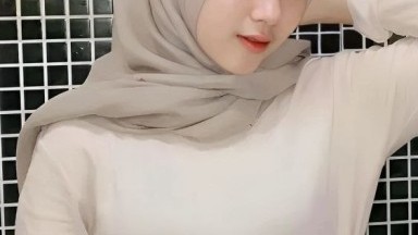 diluar jadi kuceng di kamar jadi singa