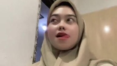 cewek di suruh nungging cowok udah ga kesabaran