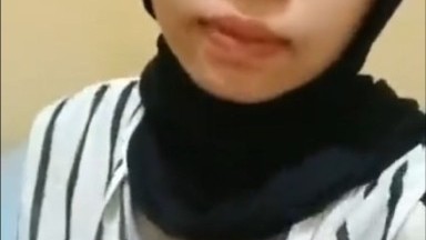 gadis hijab di perkosa sama abang nya