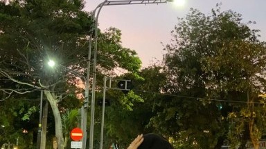 story nya aestetik padahal tukang omek