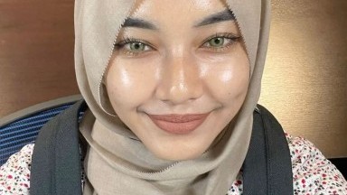 Cewek Gila Udah Crot Masih di Sepong