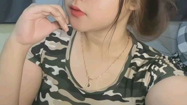 kakak an di kampung bisa mintak awak yang belai padahal ada cowok