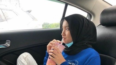 Sma polos di rusak pacar didalem mobil