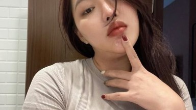 sela anak pak mamat colmek di kamar nya