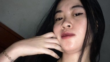 cewek tanpa pakaian ini menunjukan nya di live tiktok