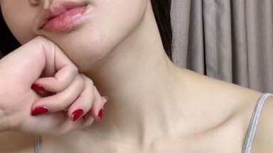 gadis gila sange sampek jilat kaki nya sendiri