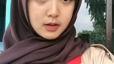 sma pramuka nyolmek di wc