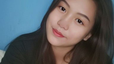 anak cewek ini bukak celana cowok nya dengan cepat