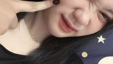 pepek kawan nya sendiri di masukan pakek timun