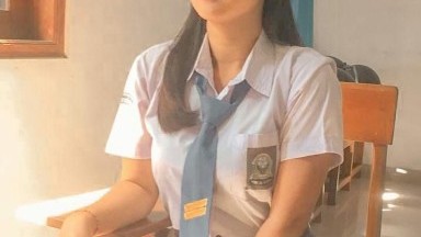 Ketika rumah sepi adek kakak ngewe was was