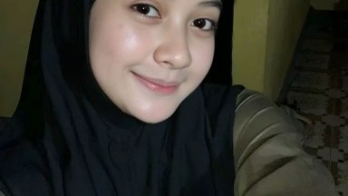 abg hijabers toket nya gede banget