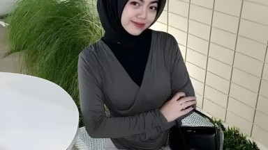 gadis hijabers lagi kokop enak banget cowok nya