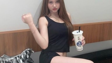 padat kali bunyi pepek nya begitu naik turun