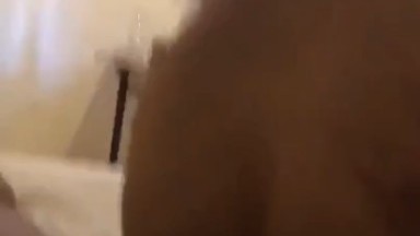 boking hotel sama putri dah mau kali dia