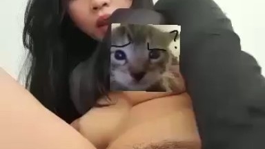 aku sedang tidak di kota itu pacarku memberikan ku video nya