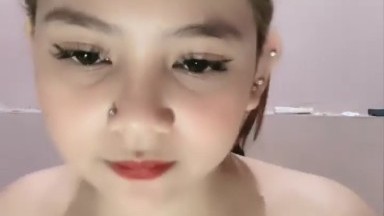 viral cewek kin live ewe barbar