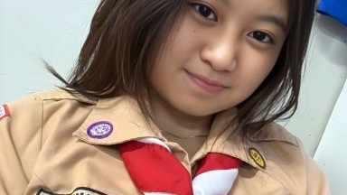 lesyah abg hijab 18yo sange colmek