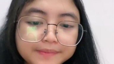 gadis manis ini lagi live bugil