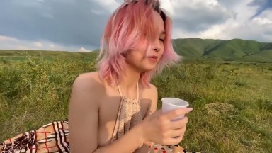 Piknik diatas bukit sambil ngentot