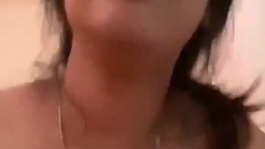 kegelik an pepek wanita ini sampek geram wajah nya