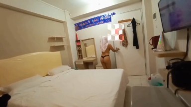 Tasya Jilbab vs Ojol open door