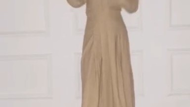 fotografer nafsu sama wanita gaun coklat ini