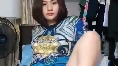 cewek anak voli omek di kamar nya