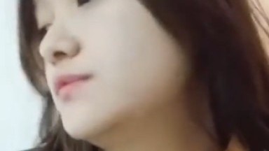 Youtuber Imut Bening Mekinya Pink Mulus