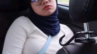 pacar nyedot nenen yang belum ada susu nya